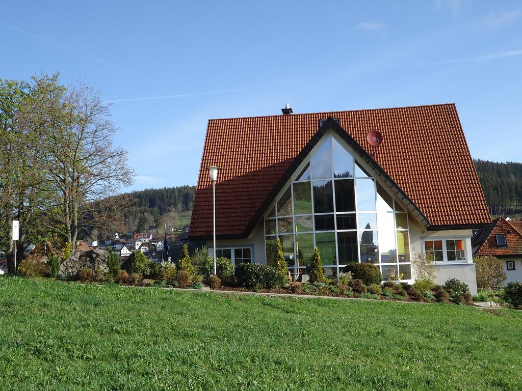 Berghotel Schiller Schonach im Schwarzwald Exterior foto