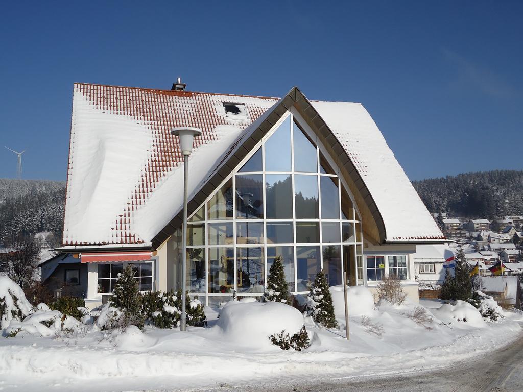 Berghotel Schiller Schonach im Schwarzwald Exterior foto