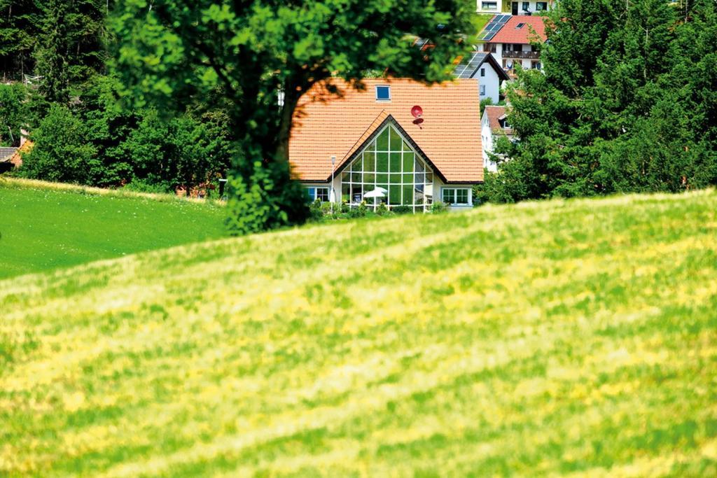 Berghotel Schiller Schonach im Schwarzwald Exterior foto